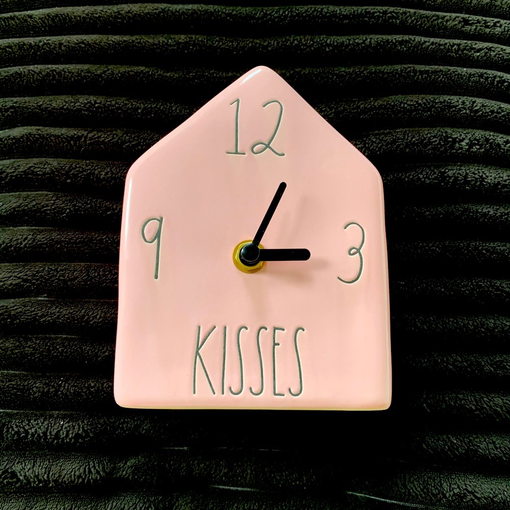 Rae Dunn clock